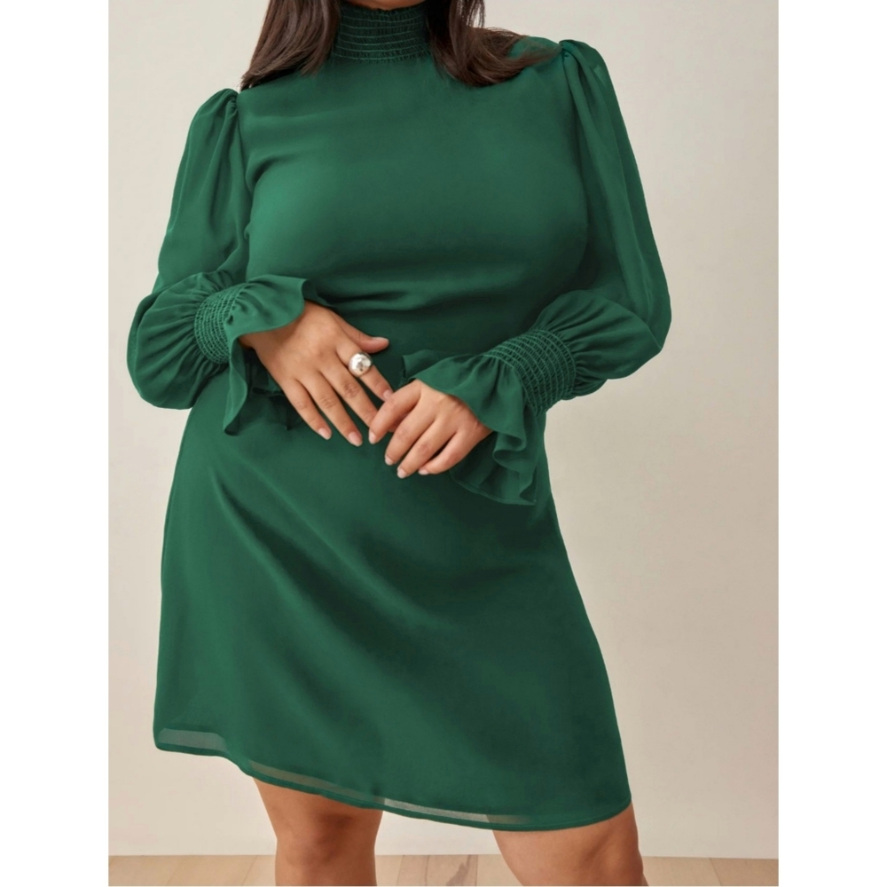 Reformation | Archie Smocked Mock Neck Long Sleeve Dress in Emerald NEW Size 12